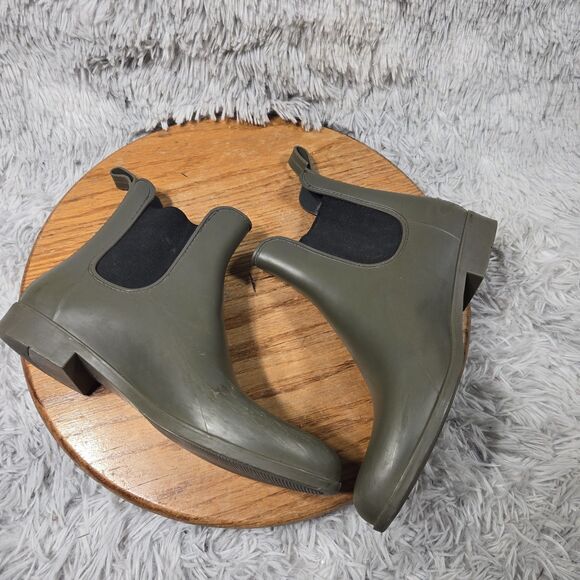 A New Day Boots Womens 9 Green Rubber Low Heel Pull On Chelsea Ankle Rain Boots - Picture 5 of 8